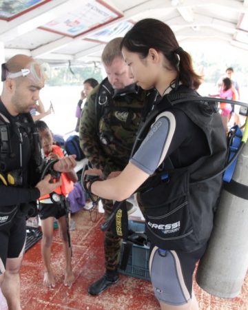 【体験】ダバオでスキューバダイビングライセンスを取得しよう！初心者歓迎 Scuba Diving in Davao